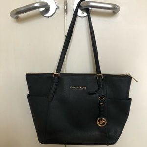 Michael Kors Tote